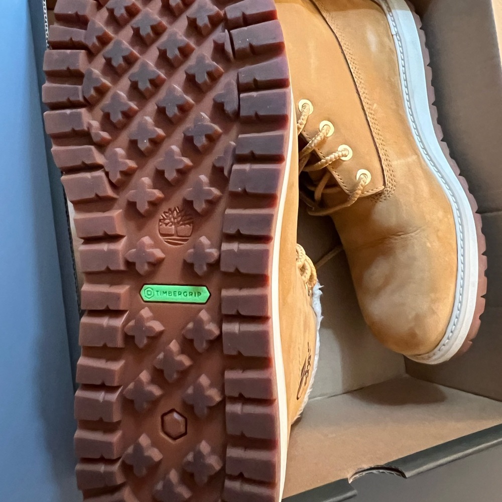 Timberland 6” Brown Men’s Boots with Shearling Collar, size 8 - Picture 10 of 11